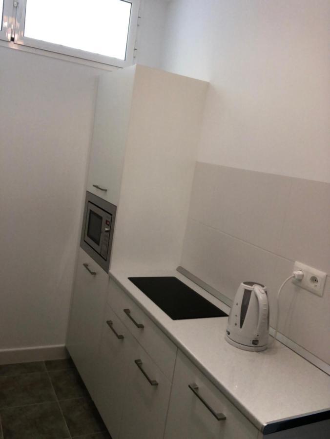 First Line, To The Beach, 1 Bed , Sleeps Appartement